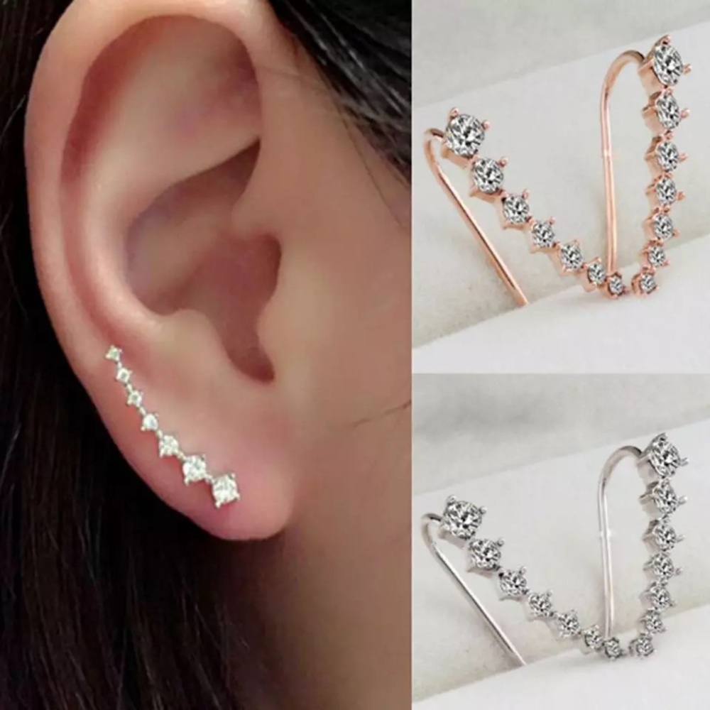 3/$30 💛 Gold Rhinestone Earrings - Picture 3 of 3
